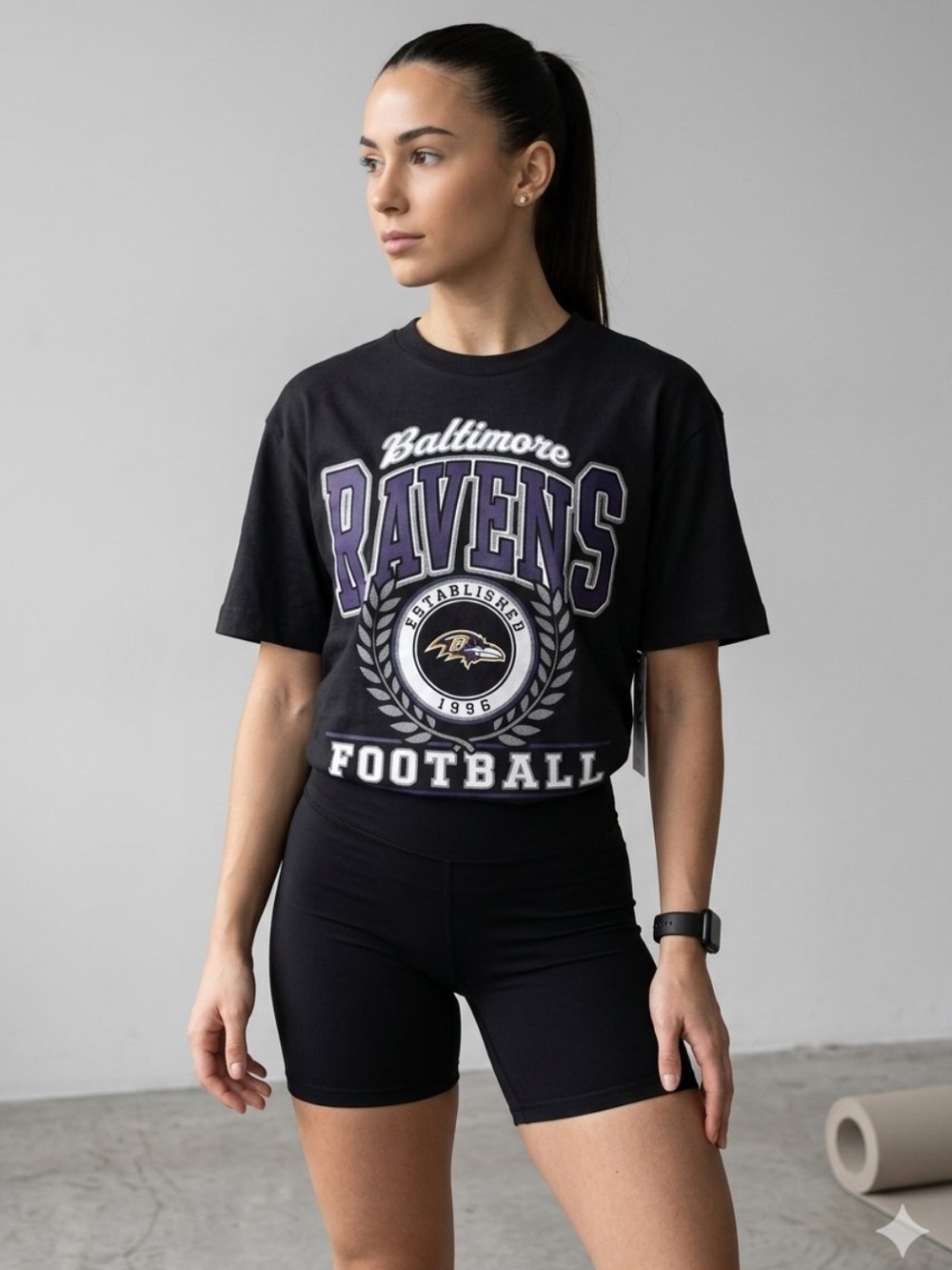 Baltimore Ravens short-sleeve t-shirt vintage-style graphic black purple size M